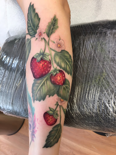 Explore pretty flower tattoo ideas, creative tattoo ideas in Worcester, available at Hourglass Ink Tattoo Studio