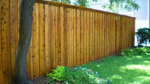 Viking Fence Supply Store and Commercial Contractor