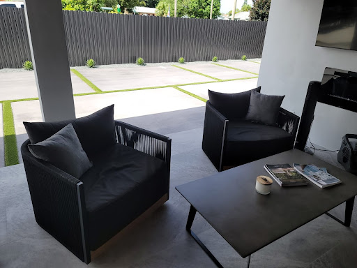 Furniture Wholesaler «Modloft Modern Furniture», reviews and photos, 1810 NE 144th St, North Miami, FL 33181, USA