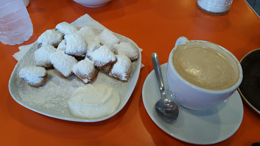 Bakery «Oui Desserts», reviews and photos, 3411 Kirby Dr, Houston, TX 77098, USA