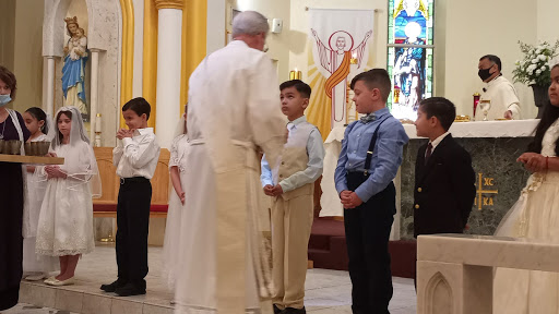 Thrift Store «Sts Peter & Paul Thrift Store», reviews and photos, 315 N Seguin Ave, New Braunfels, TX 78130, USA