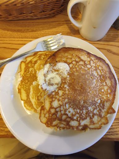 American Restaurant «Cracker Barrel Old Country Store», reviews and photos, 350 S Mt Juliet Rd, Mt Juliet, TN 37122, USA