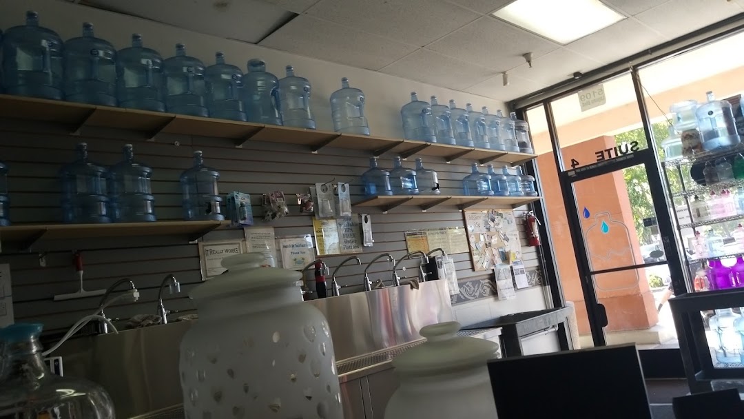 Pure Water & Ice Cubes