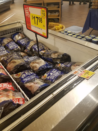 Grocery Store «Stop & Shop», reviews and photos, 760 Villa Ave, Fairfield, CT 06824, USA