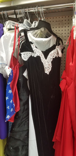 Shopping Mall «Southridge Shopping Center», reviews and photos, 1678 Beavercreek Rd, Oregon City, OR 97045, USA