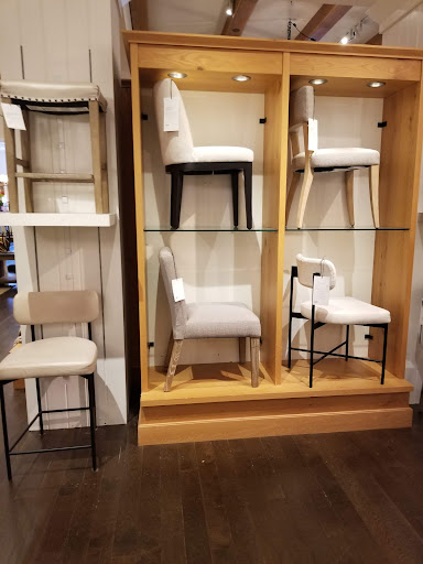 Furniture Store «Pottery Barn», reviews and photos, 358 San Lorenzo Ave #2115, Coral Gables, FL 33146, USA