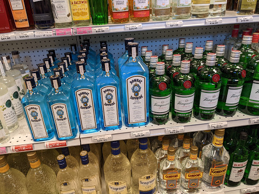 Liquor Store «North Salem Beverage», reviews and photos, 2829 Lancaster Dr NE, Salem, OR 97305, USA