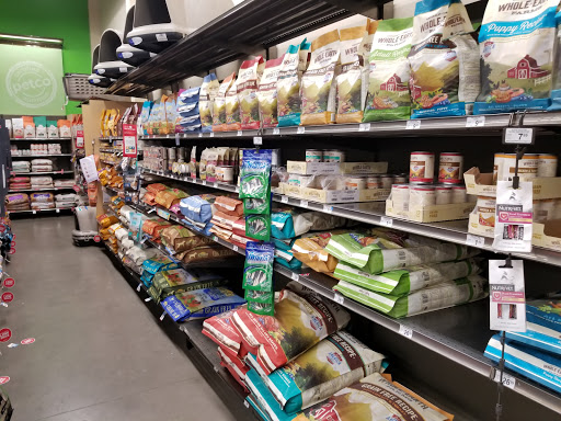 Pet Supply Store «Petco Animal Supplies», reviews and photos, 9111 Metropolitan Ave, Rego Park, NY 11374, USA