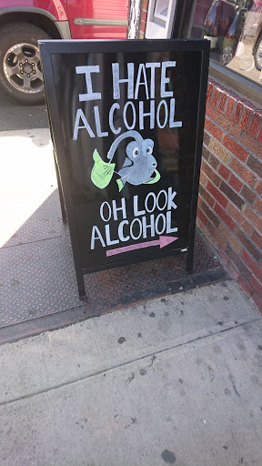 Wine Store «Vernon Wine & Liquor», reviews and photos, 5006 Vernon Blvd, Long Island City, NY 11101, USA