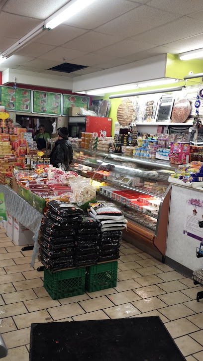 Paakiza Supermarket