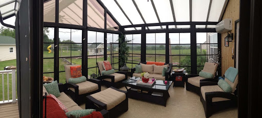Deck Builder Wayside Sunrooms | Four Seasons Sunrooms in Moncton (NB) | LiveWay