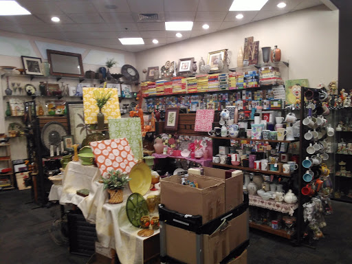 Book Store «Bookmans Phoenix Entertainment Exchange», reviews and photos, 8034 N 19th Ave, Phoenix, AZ 85021, USA