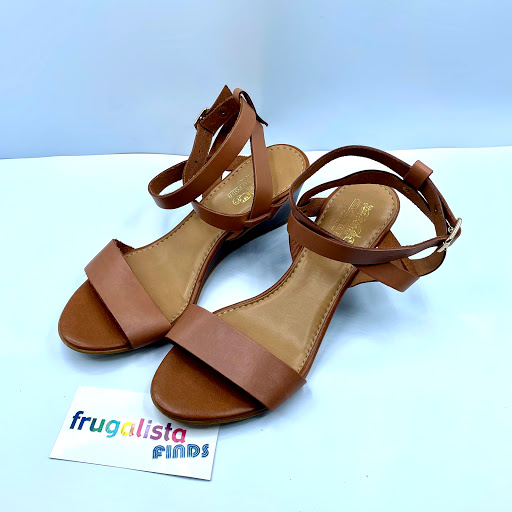 Stores and Shopping «Frugalista», reviews and photos, 3069 Mt Pleasant St NW, Washington, DC 20009, USA