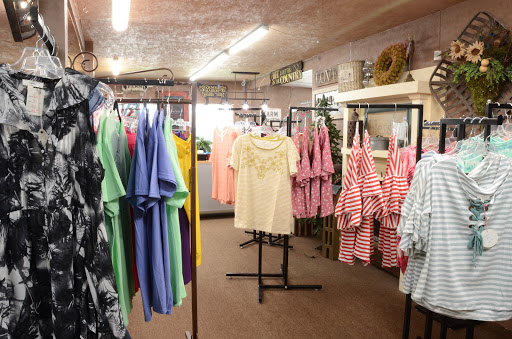 Boutique «Watt About This Boutique», reviews and photos, 3480 Otter Gap Rd, Bowling Green, KY 42101, USA