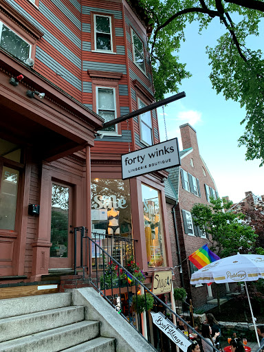 Forty Winks, 56 John F. Kennedy St, Cambridge, MA 02138, USA, 