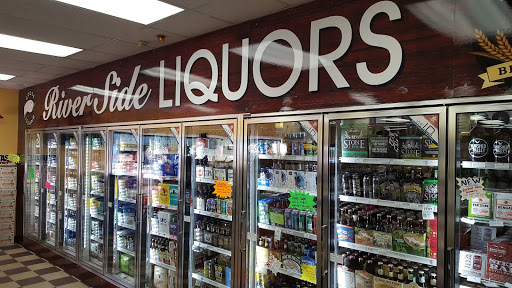 Liquor Store «Riverside Liquors Inc», reviews and photos, 1811 Main St, Agawam, MA 01001, USA