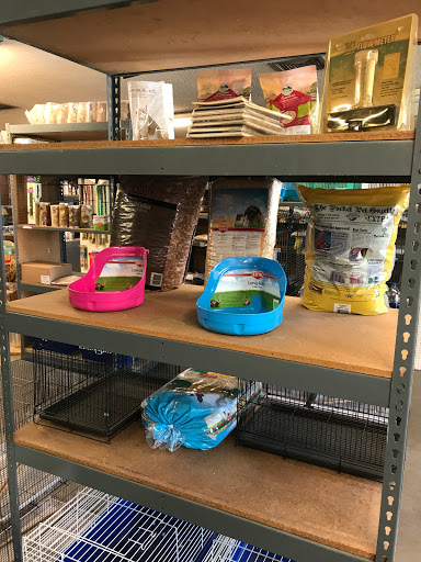 Animal Feed Store «Whittier Feed Store», reviews and photos, 12618 Penn St, Whittier, CA 90602, USA