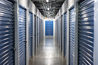 Hawai'i Self Storage - Kaimuki - Photo 2 - Car repair in Honolulu, HI, Honolulu