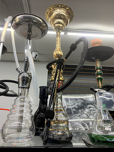 Vaporizer Store «Still Smokin Smoke Shop & Vape Bar», reviews and photos, 6359 Westheimer Rd, Houston, TX 77057, USA