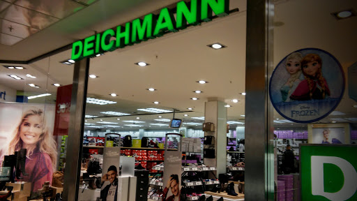 Läden, um Damensandalen zu kaufen Frankfurt