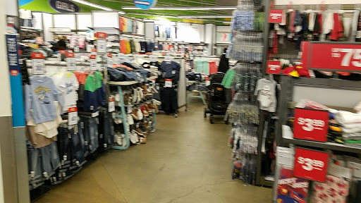 Clothing Store «Old Navy», reviews and photos, 1961 Chain Bridge Rd, McLean, VA 22102, USA