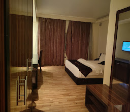 Southern Star Hotel And Towers photo