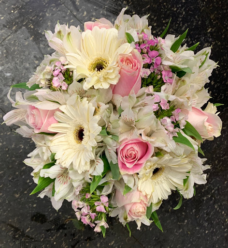 Florist «Cute Flowers & Gifts», reviews and photos, 3294 El Camino Real, Santa Clara, CA 95051, USA