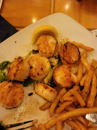 Seafood Restaurant «Gulfshore Grill and The Cottage Beach Bar», reviews and photos, 1250 Estero Blvd, Fort Myers Beach, FL 33931, USA