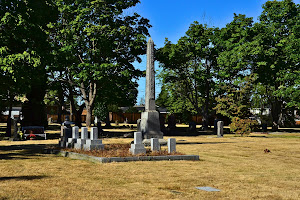 Crown Hill Cemetery