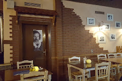 Retsinadiko, die griechische Taverne