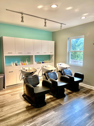 Hair Salon «Reflections of You Salon», reviews and photos, 609 E Main St, Purcellville, VA 20132, USA