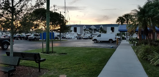 Community Center «I.T. Parker Community Center», reviews and photos, 901 NE 3rd St, Dania Beach, FL 33004, USA