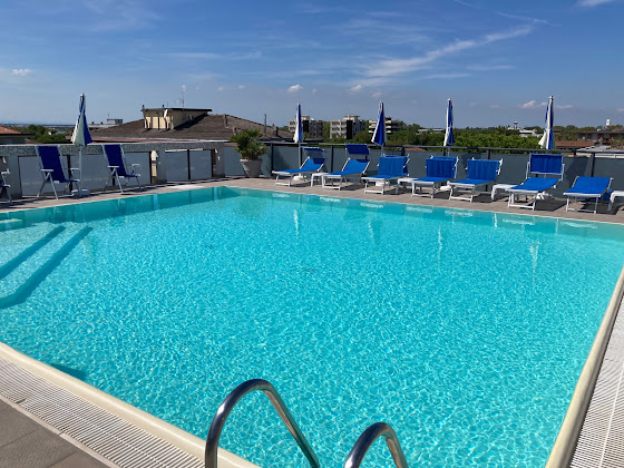 Équipements hôtels Hotel Renzo 47042 Cesenatico