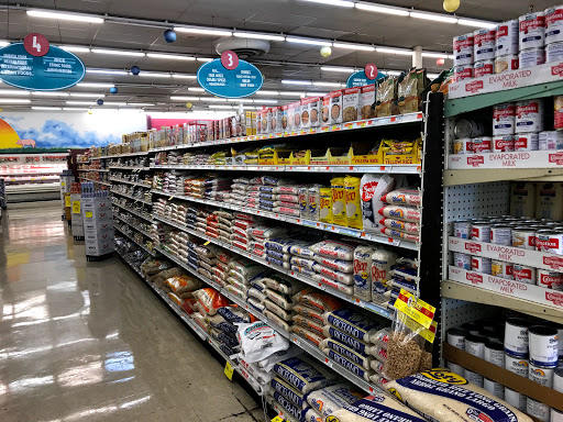 Grocery Store «Bravo Supermarkets», reviews and photos, 524 Doctor M.L.K. Jr Blvd E, Belle Glade, FL 33430, USA