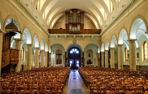 Église Saint-Jean-Baptiste de Grenelle à Paris