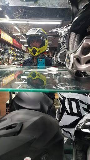 Motorcycle Parts Store «Cycle Gear», reviews and photos, 1500 Harrison St, San Francisco, CA 94103, USA