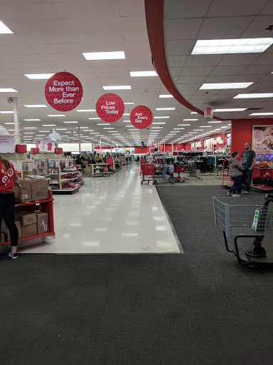 Department Store «Target», reviews and photos, 51 Tierra Rejada Rd, Simi Valley, CA 93065, USA