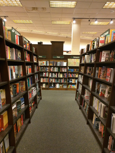 Book Store «Barnes & Noble», reviews and photos, 2900 Peachtree Rd NW #310, Atlanta, GA 30305, USA