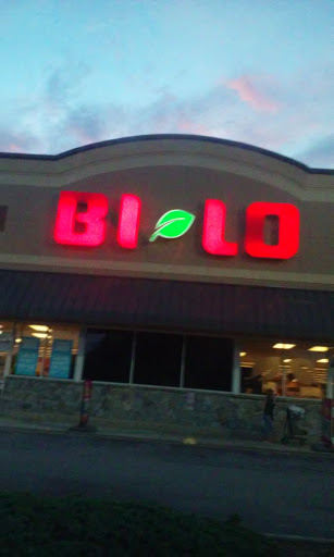 Grocery Store «BI-LO», reviews and photos, 41 Forest Gate Dr, Pisgah Forest, NC 28768, USA