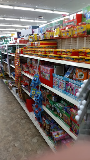 Dollar Store «Dollar Tree», reviews and photos, 31123 Harper Ave, St Clair Shores, MI 48082, USA