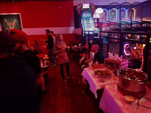 Bowling Alley «AMF Town & Country Lanes», reviews and photos, 405 Boston Turnpike, Shrewsbury, MA 01545, USA