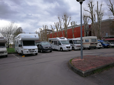 Motorhome Parking Lot à Metz