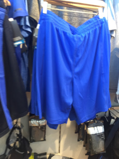 Clothing Store «Gap», reviews and photos, 673 Collins Ave, Miami Beach, FL 33139, USA