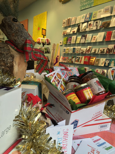 Print Shop «Lowry Printing & Shipping», reviews and photos, 200 Quebec St, Denver, CO 80230, USA