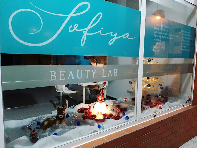 Comentários e avaliações sobre o Sofiya Beauty Lab