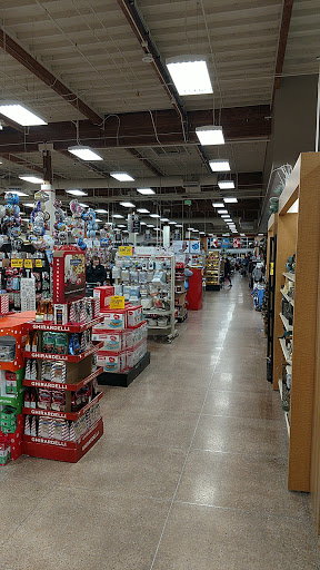 Grocery Store «Fred Meyer», reviews and photos, 14300 1st Avenue South, Burien, WA 98168, USA
