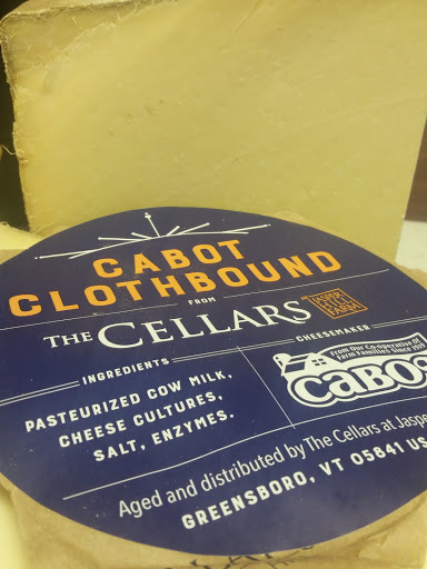 Wine Store «The Wine & Cheese Place», reviews and photos, 14748 Clayton Rd, Ballwin, MO 63011, USA