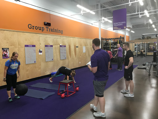 Gym «Anytime Fitness», reviews and photos, 22078 Farmington Rd, Farmington, MI 48336, USA