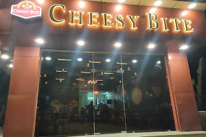 Chessy Bite image