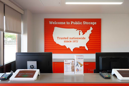 Self-Storage Facility «Public Storage», reviews and photos, 12075 Denton Dr, Dallas, TX 75234, USA